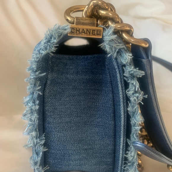 Chanel Boy Bag - Sold on other site. - Picture 9 of 17